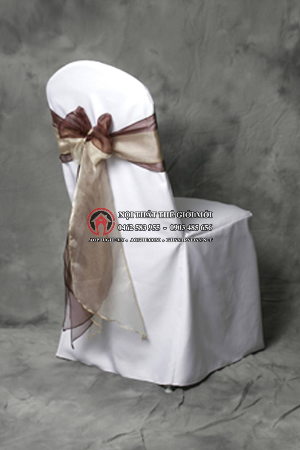 May áo phủ ghế nhà hàng giá rẻ