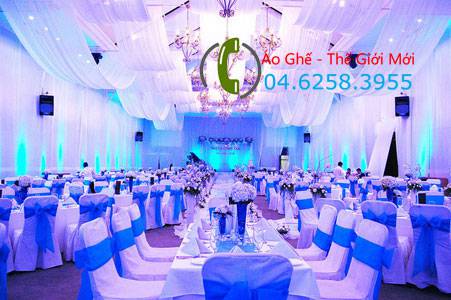 Áo phủ ghế tiệc cưới