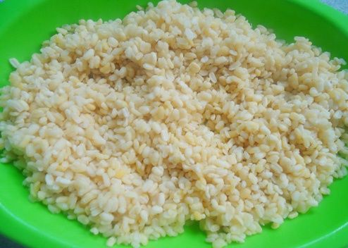 Ao phu ghe tiec cuoi