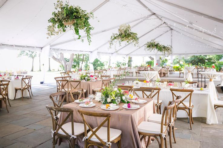 Địa chỉ may khăn trải bàn tiệc cưới - hà nội