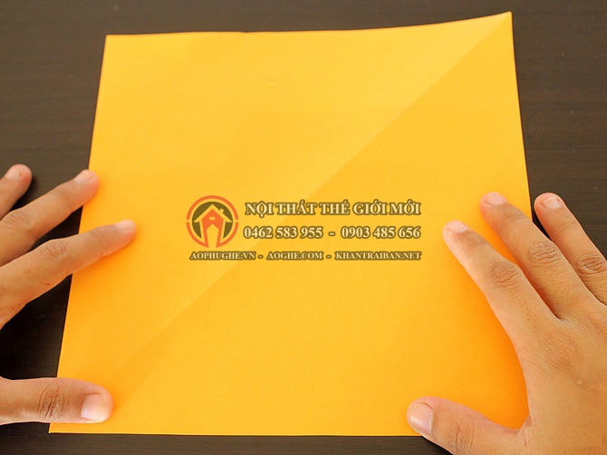 may nơ áo phủ ghế