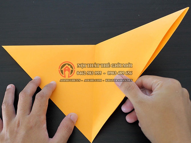 may nơ áo phủ ghế