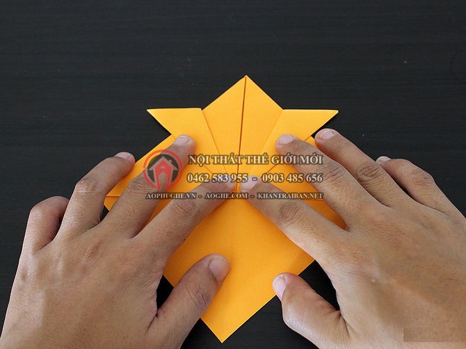 may nơ áo phủ ghế